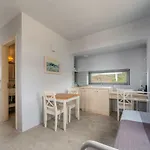 Agrikea شقة فندقية 4*